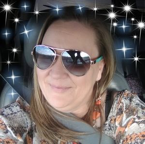 Meet your Posher, Tena